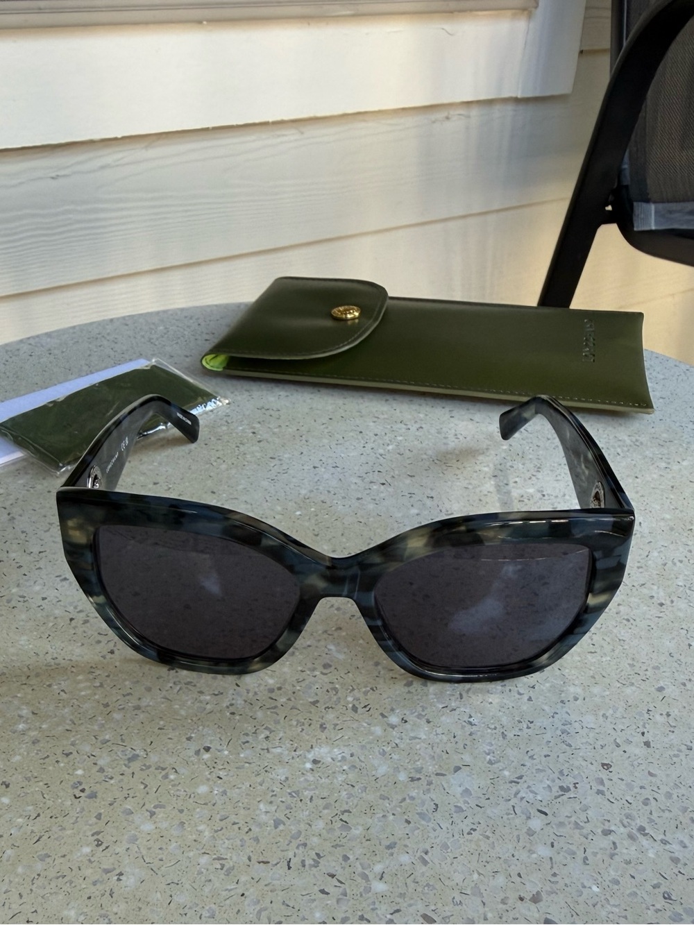 Longchamp Blue Tortoiseshell Cat-Eye Sunglasses - Picture 11 of 11